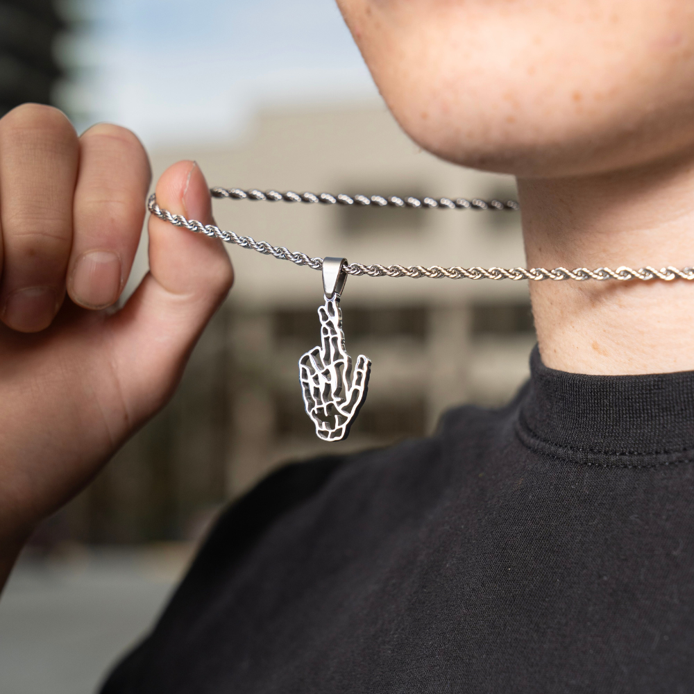 BONES LOGO CHAIN