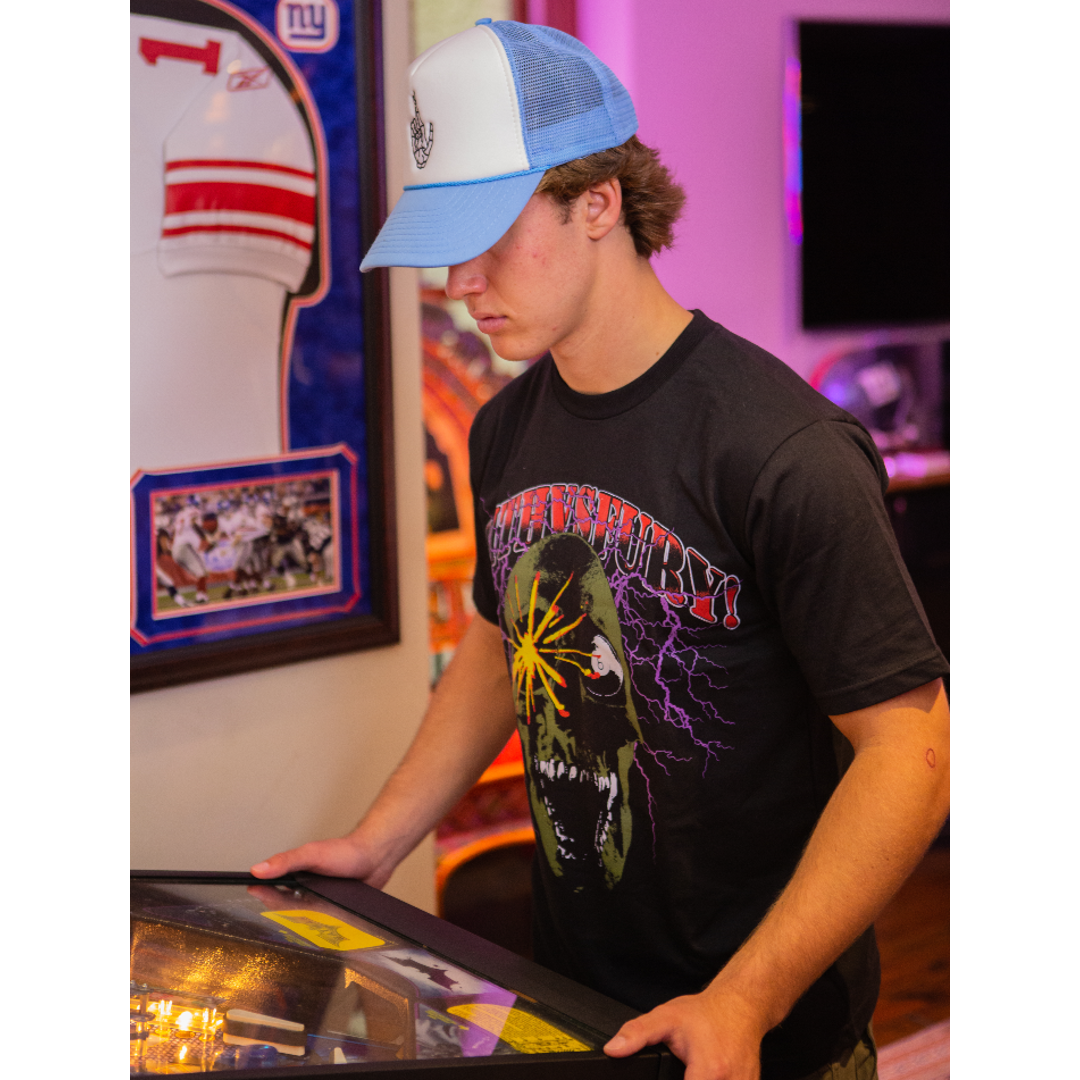 DEVILS HOWL TEE